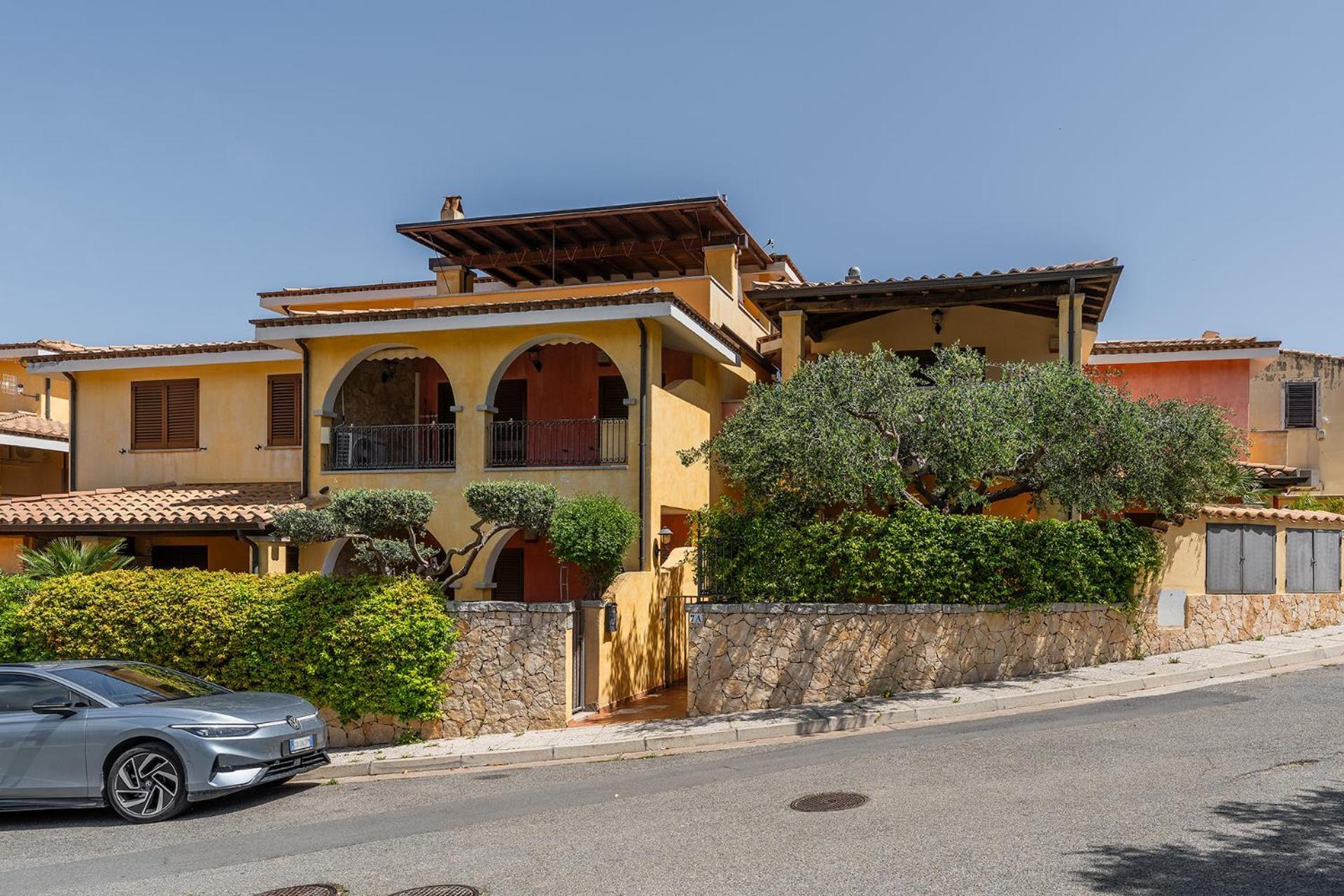Casa Airin, Center